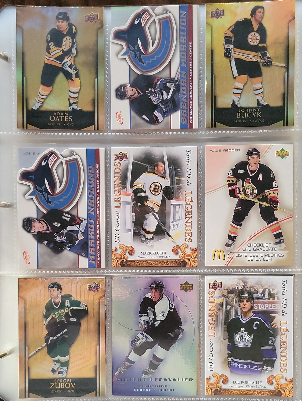 Hockey Trading Cards Collectible Binder Page - Mixed Team Cards